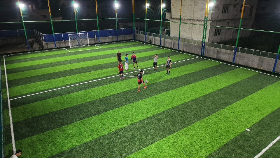 PERMIUM FOOTBALL TURF